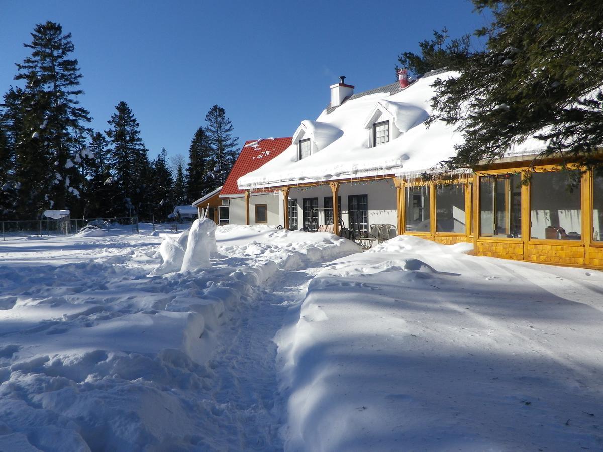 Auberge La Seigneurie Valcartier Saint Gabriel De Valcartier Bagian luar foto